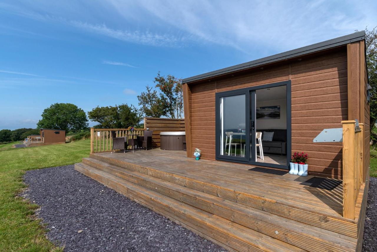 Waenfechan Glamping With Hot Tubs Colwyn Bay Exteriör bild