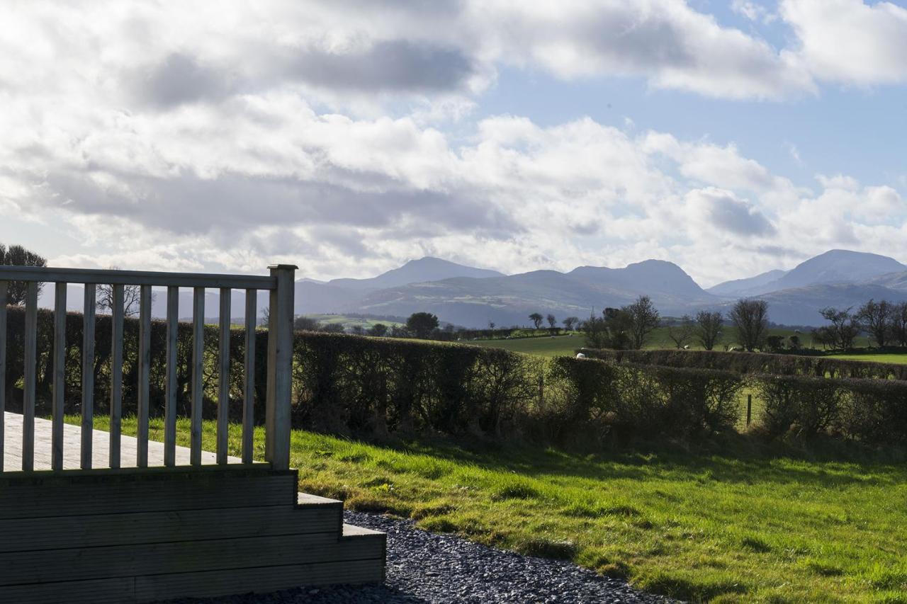 Waenfechan Glamping With Hot Tubs Colwyn Bay Exteriör bild
