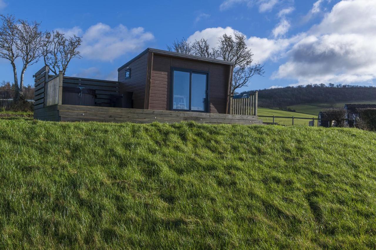 Waenfechan Glamping With Hot Tubs Colwyn Bay Exteriör bild
