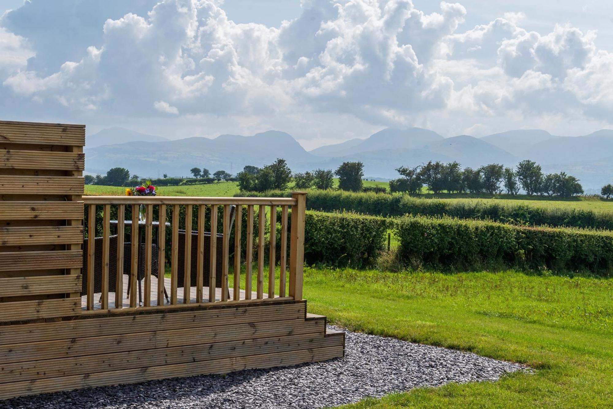 Waenfechan Glamping With Hot Tubs Colwyn Bay Exteriör bild