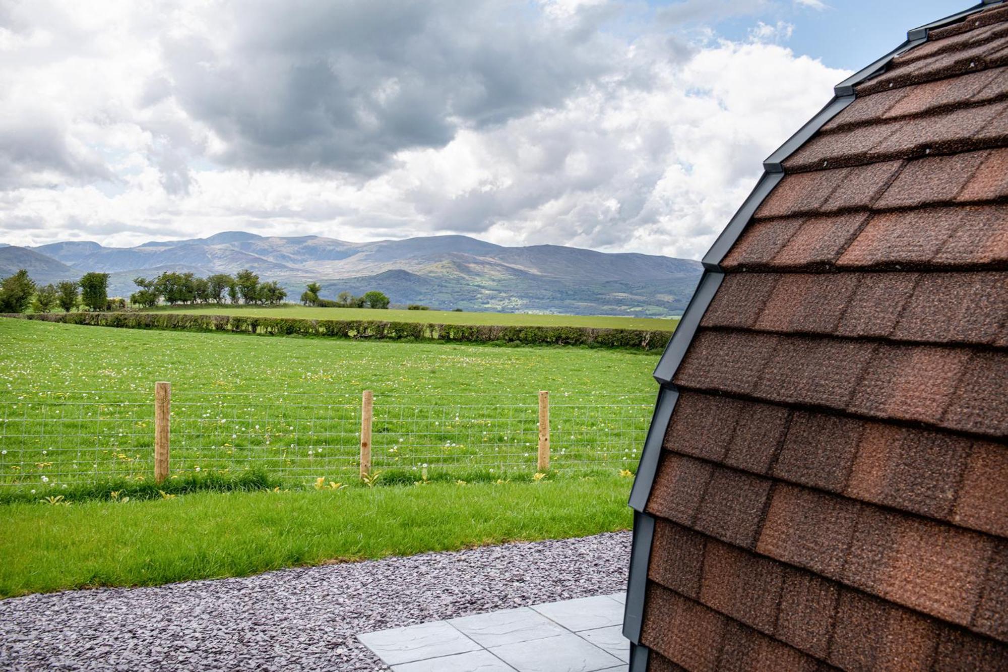 Waenfechan Glamping With Hot Tubs Colwyn Bay Exteriör bild